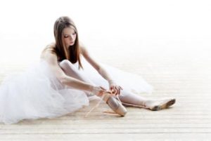 Будущие балерины терпят унижения и сводят счеты с жизнью, истории