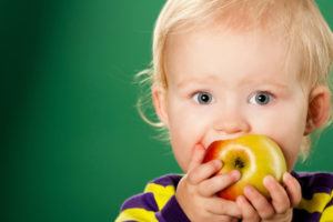 здоровье, дети, развитие дикции, яблочко для дикции